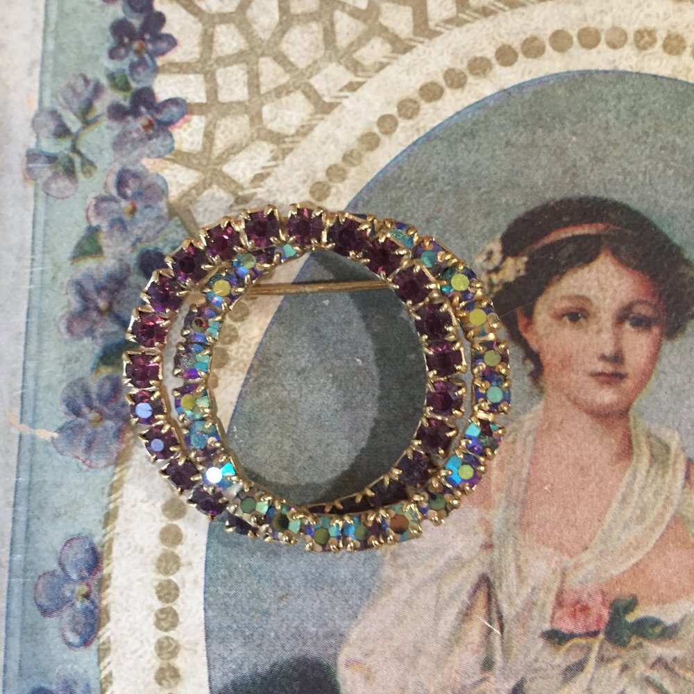 Vintage double circle pin burgundy aurora borealis